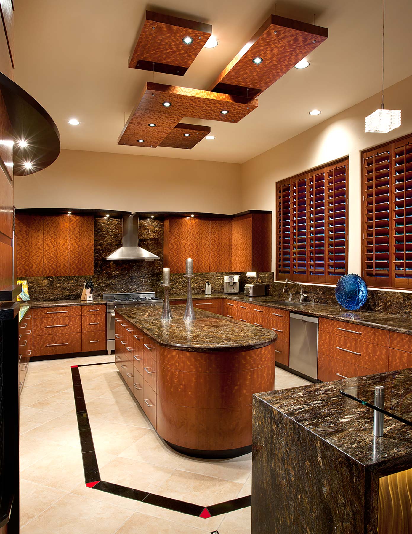Luxury Custom Kitchen Cabinets