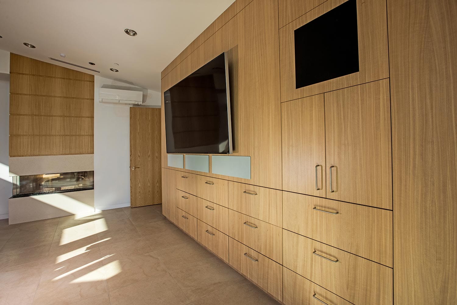 Custom Media Center