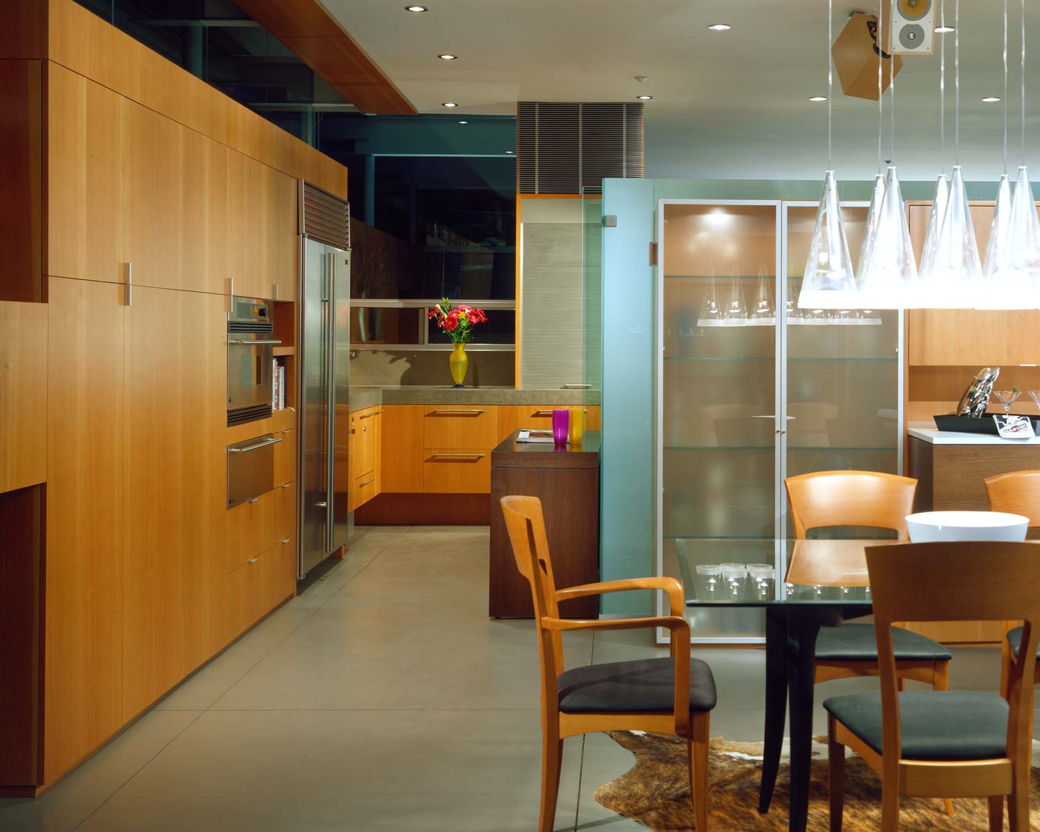 Custom Kitchen Cabinetry