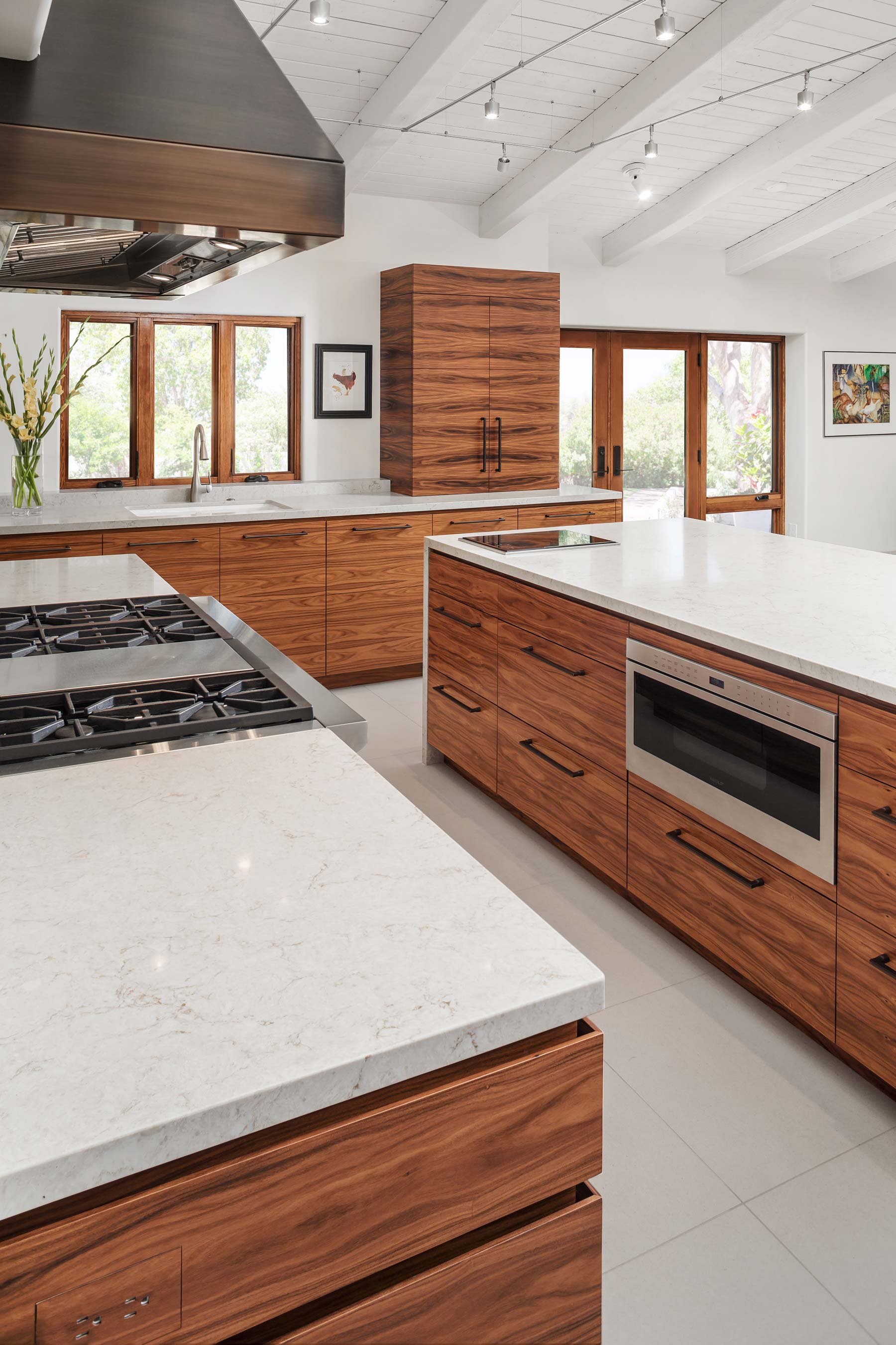 Custom Kitchen Cabinetry